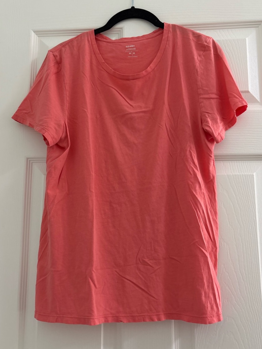Old Navy Short-Sleeve Crewneck Tee in Coral Pink